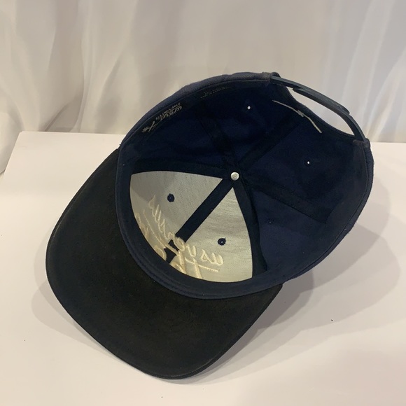 Us versus them cap - Picture 3 of 5